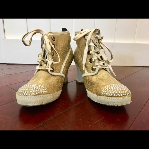 Rebels Crackled Metallic Trendy Heel Shoes Size 10 - Picture 8 of 8